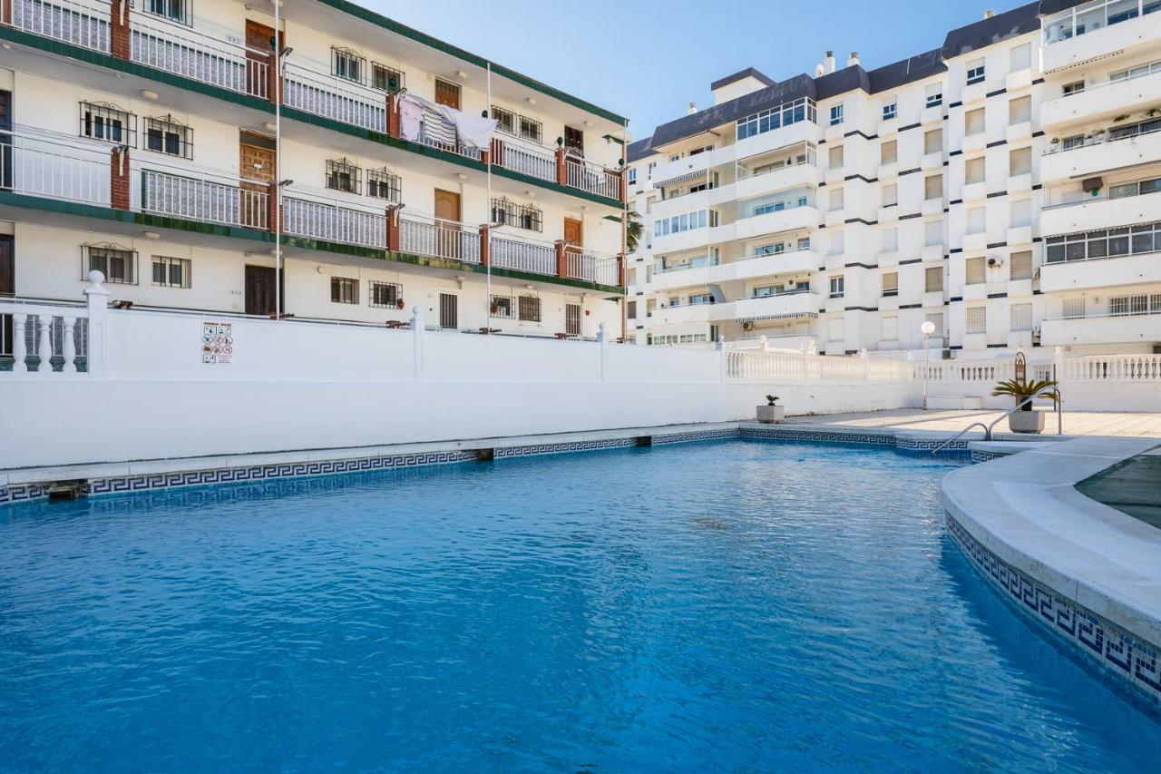 Apartamento Al Lado De La Playa เบนัลมาเดนา ภายนอก รูปภาพ